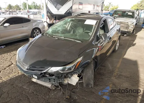 2017 Chevrolet Cruze Lt Auto z USA, uszkodzony, nr VIN 1G1BE5SM2H7215303